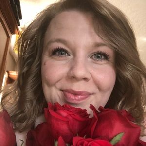 Meet your Posher, Charlene